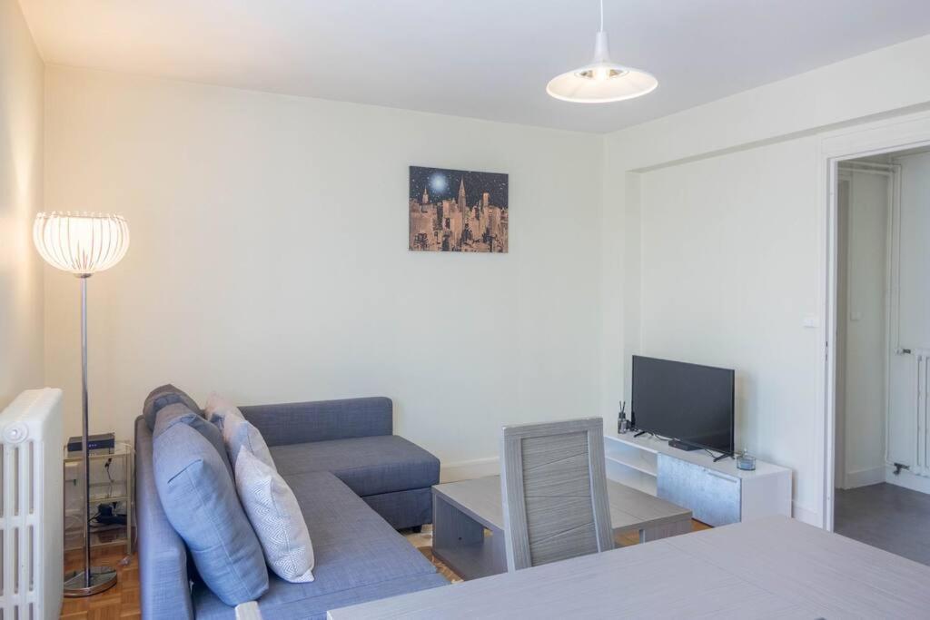 Ferienwohnung T2 Gare + Parking Orléans Exterior foto